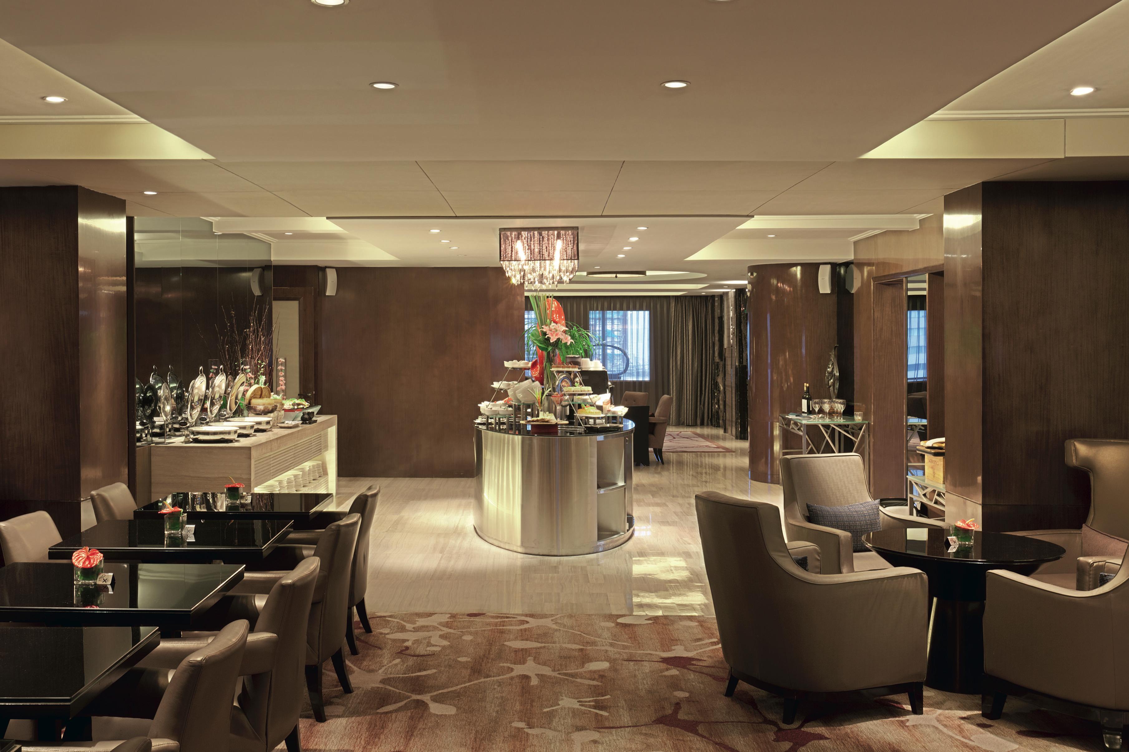 Pullman Jingan 5*
