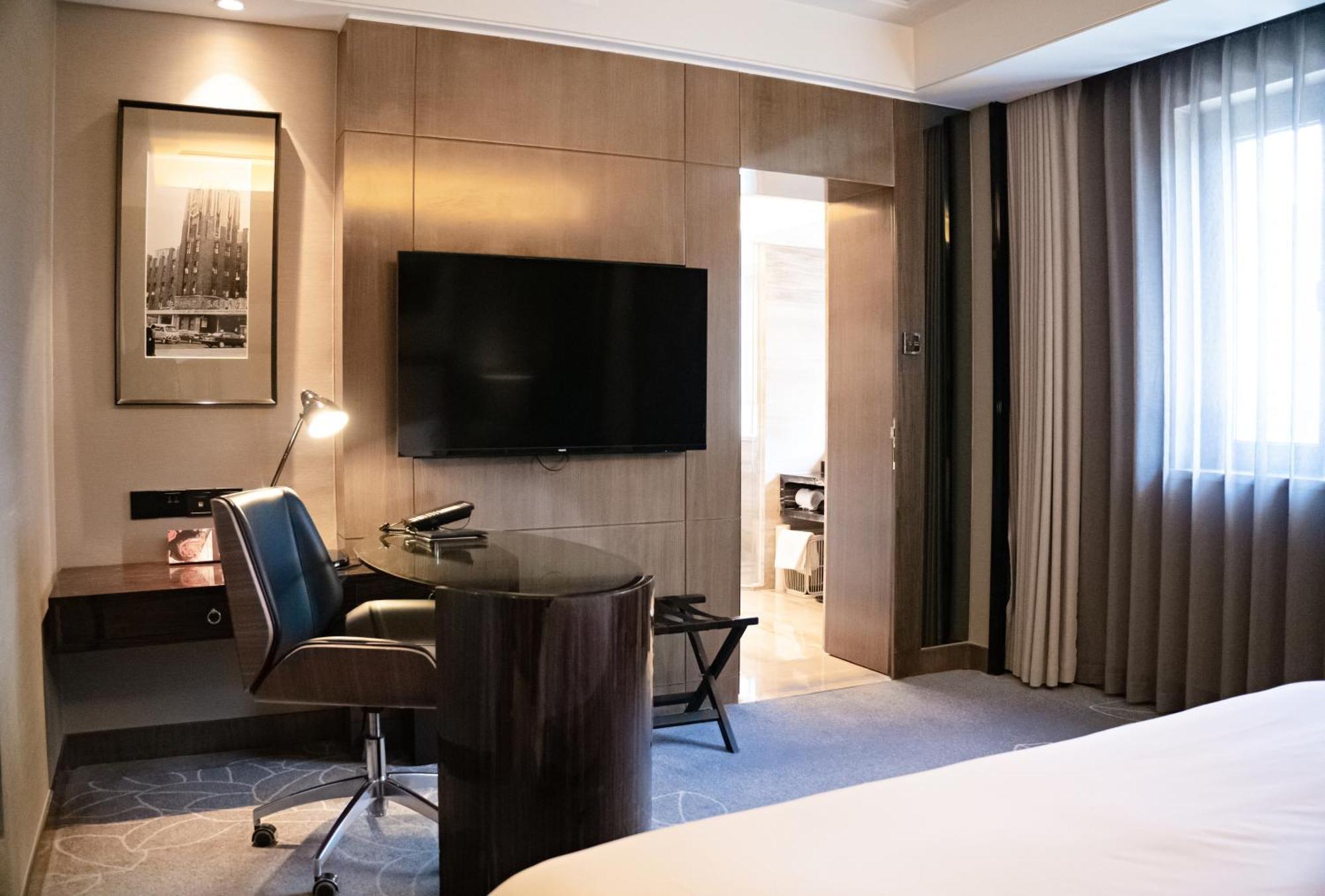 Khách sạn Pullman Jingan