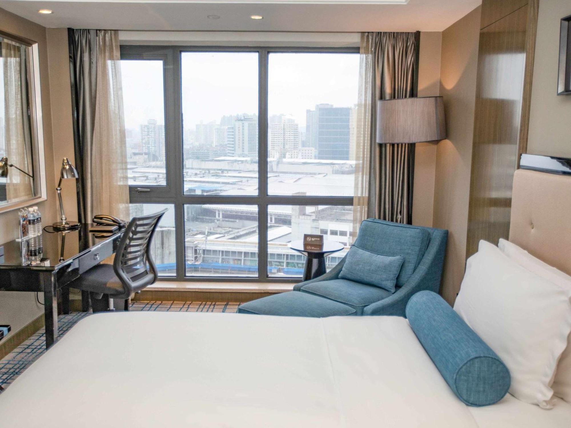 Khách sạn Pullman Jingan 5*