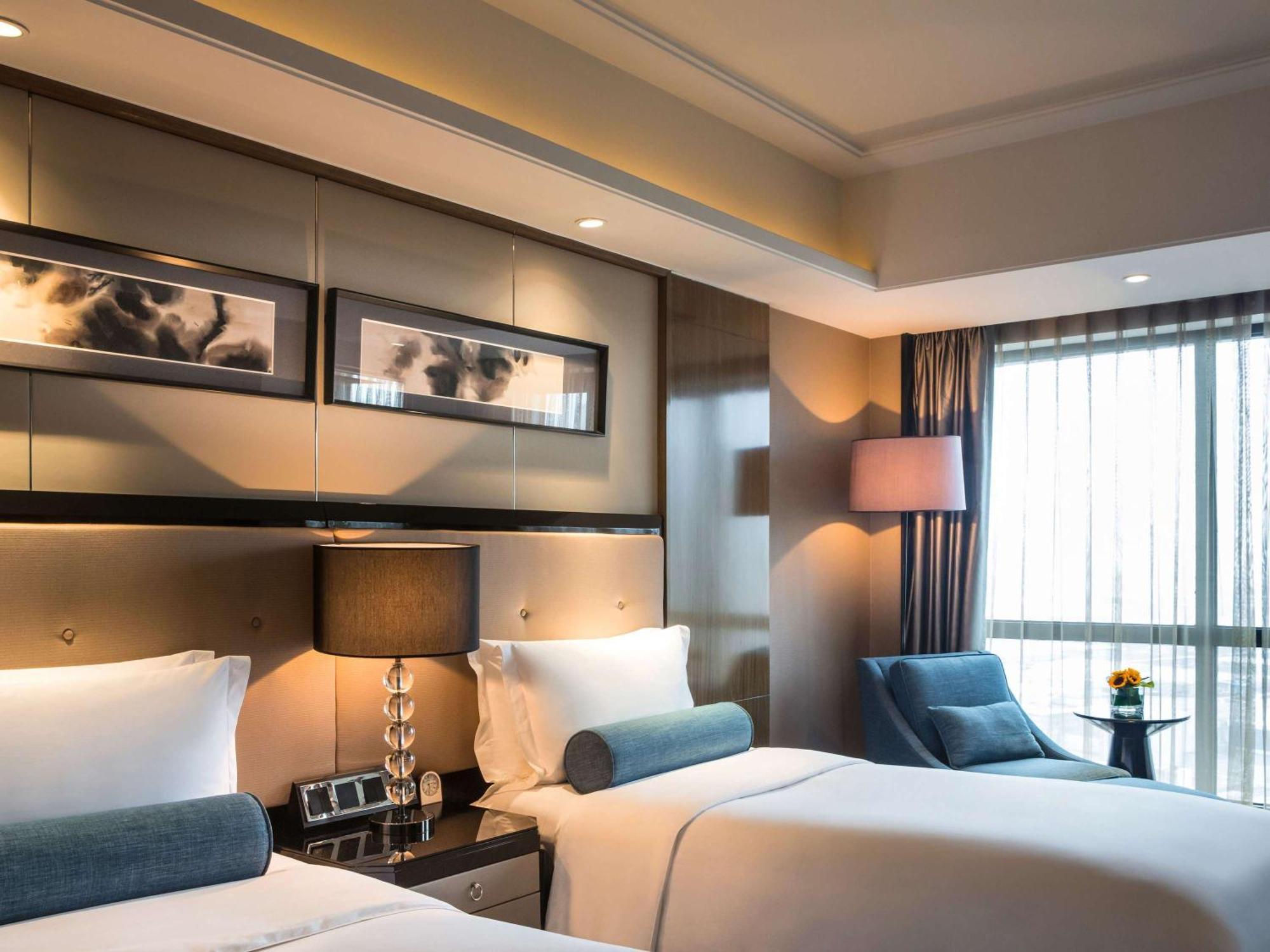 Khách sạn Pullman Jingan