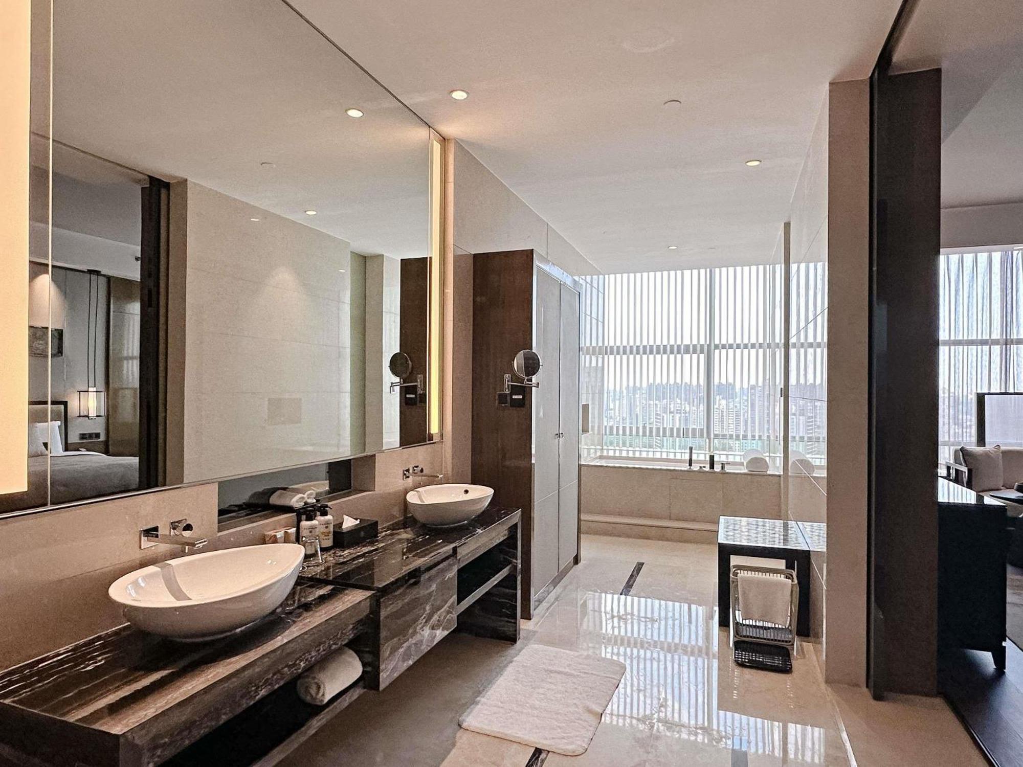 Hotel Pullman Jingan 5*